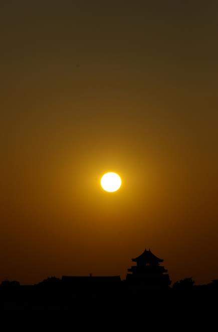 関宿城と夕日①