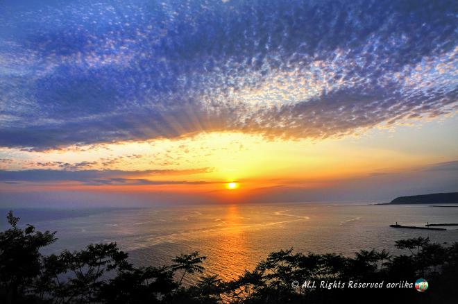 室戸から土佐湾に沈む