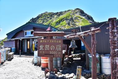 北岳肩の小屋