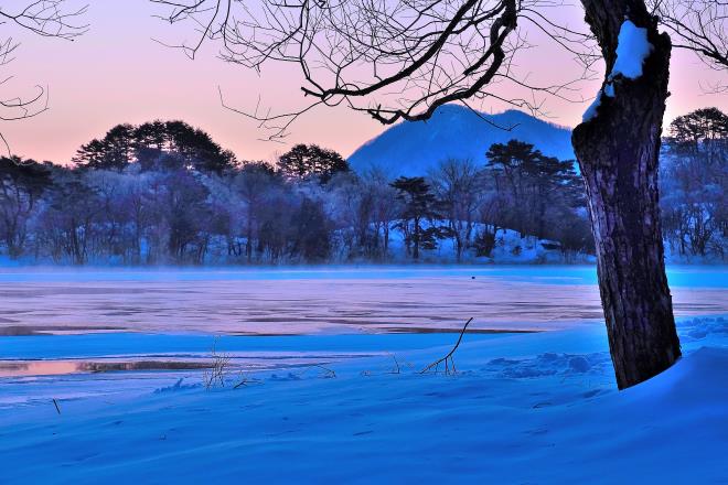 小野川湖湖畔